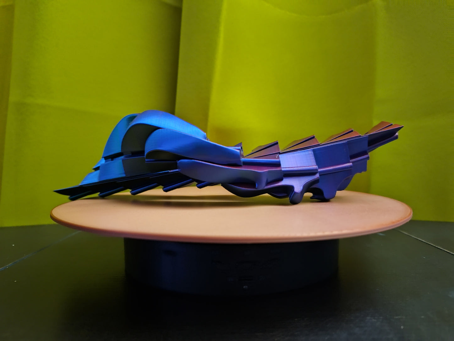 Sliding Fidget Skull